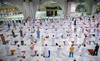 تصاویری از اقامه نماز جماعت در مسجدالحرام همزمان با آغاز ماه ربیع الاول